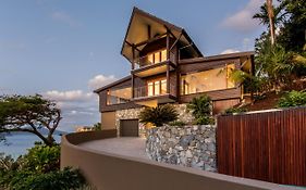 Horizons On Hamilton Island By Hiha